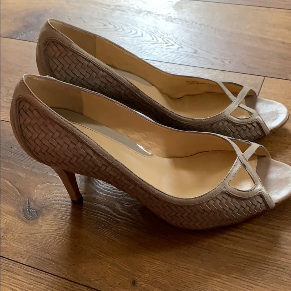 Cole Haan Woven Leather Nanette Grey Heels 9